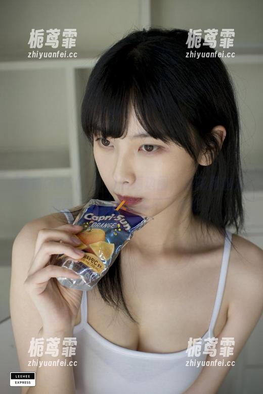 最新GMS(고말숙)的海边图，浪花和魅力满溢，拍得根本停不下来吧。