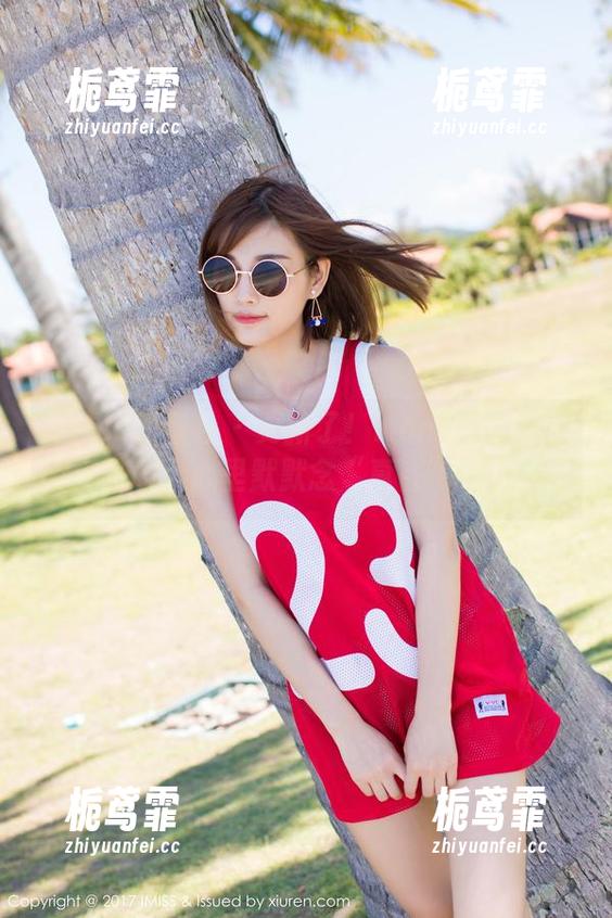 IMiss爱蜜社 - 更新了！Nono酱的美图礼服，心里默默念“真香”……