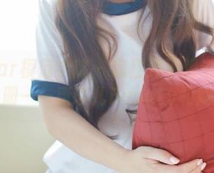 MFStar模范学院 – 疯狂到不想说再见的最新图册——唐琪儿Beauty和她的棉袜