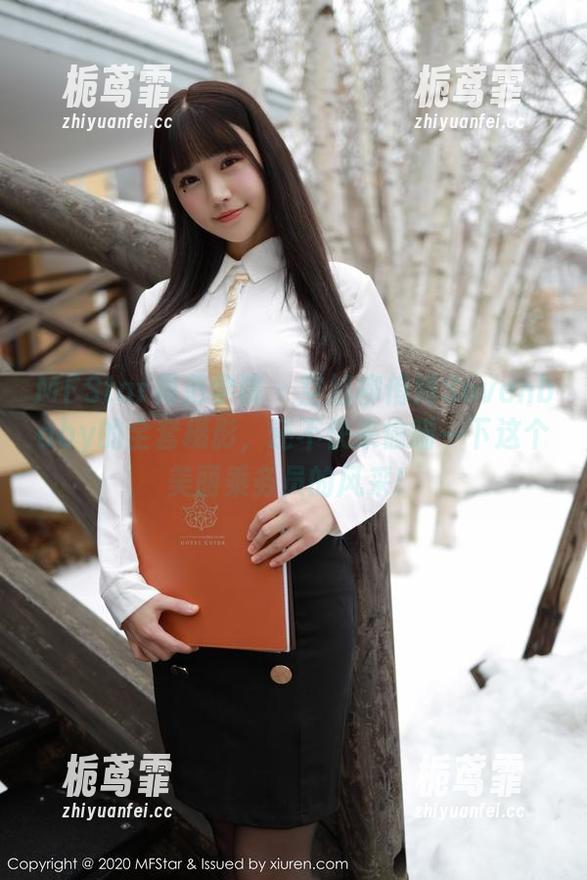 MFStar模范学院 - 空姐柳侑绮Sevenbaby的全套摄影，还不快来偷瞄一下这个美丽乘务员的风采！