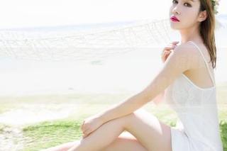 MiStar魅妍社 – 赵欢颜Jessica的作品，短裙如风，时不时撩起些许不那么正经的小情愫。