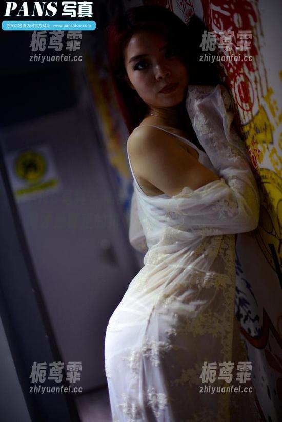 PANS写真 - 陈梦最新和服照片，眉眼之间才是真正的排列组合…这是啥意思？