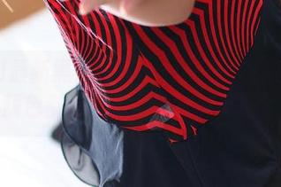 ROSI最新黑白写真——一不小心把所有颜色都遗忘了，是在减肥吗？