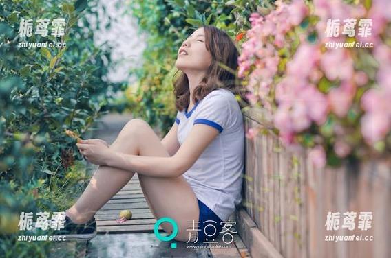 TGOD推女神-莫雅淇 TGOD推女神 - 这些和服里的日子,莫雅淇的照片真的是大方到不行。