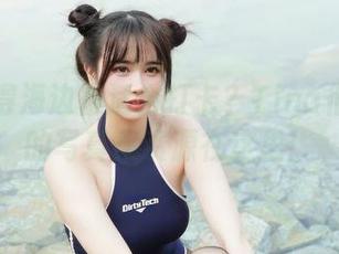 突然觉得海边很适合打卡？Tina很妖孽呀的写真集资源在这里！
