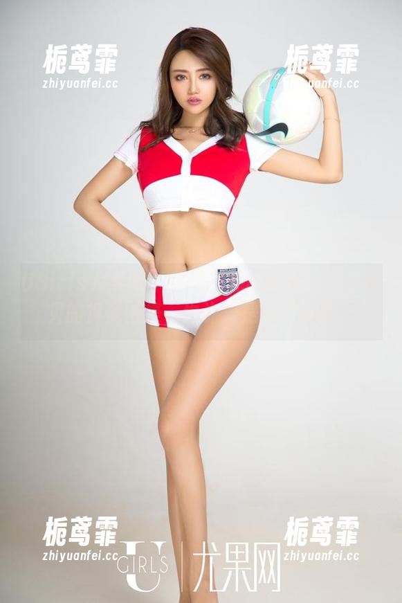 UGirls尤果网 - 打破圣光的束缚——齐贝贝的裸足图集，也许只是为了减税。