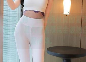 Xiuren秀人网 – 你的兔妹妹的夏天美图，分享给你，夏天的热辣完全被她自然驾驭得体。