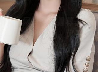 Xiuren秀人网 – 强烈推荐子纯儿的御姐高清壁纸，恰好的比例、闪亮的眼神，总能让你再次驻足。