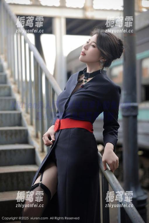 Xiuren秀人网-是小逗逗 Xiuren秀人网 - 爱吃胡萝卜的兔女郎:是小逗逗的私房写真冒险
