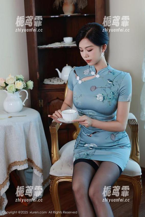 Xiuren秀人网-燕甘甘 Xiuren秀人网 - 在燕甘甘的日常里,美图和资源构成了一场欢乐的闹剧!