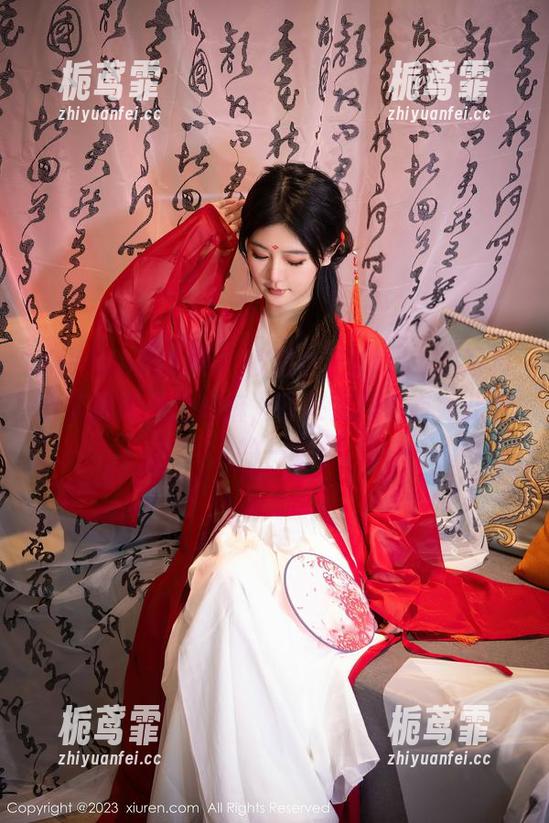 Xiuren秀人网-田小燕Vicky Xiuren秀人网 - 被田小燕Vicky的写真合集搞得心乱如麻,原来女神也有如此迷人的一面。
