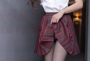 Xiuren秀人网 – 哇，陆萱萱cecillia的连体衣在哪个图库偷偷分享一下，我要收藏！