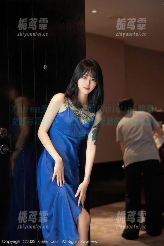 Xiuren秀人网-黄可Christine Xiuren秀人网 - 在黄可Christine的兔女郎写真集中,原图里藏着她的独特气质和小倔强。
