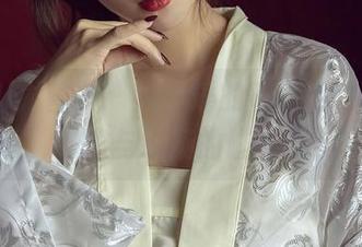 YouMi尤蜜荟 – 沈梦瑶的私房高跟鞋，优雅与张扬的碰撞