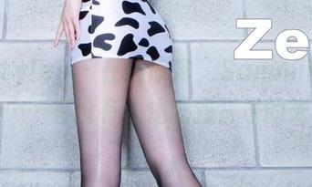 beautyleg – 在线欣赏，Sammi的高清温柔……有没有人注意到背景的光线？