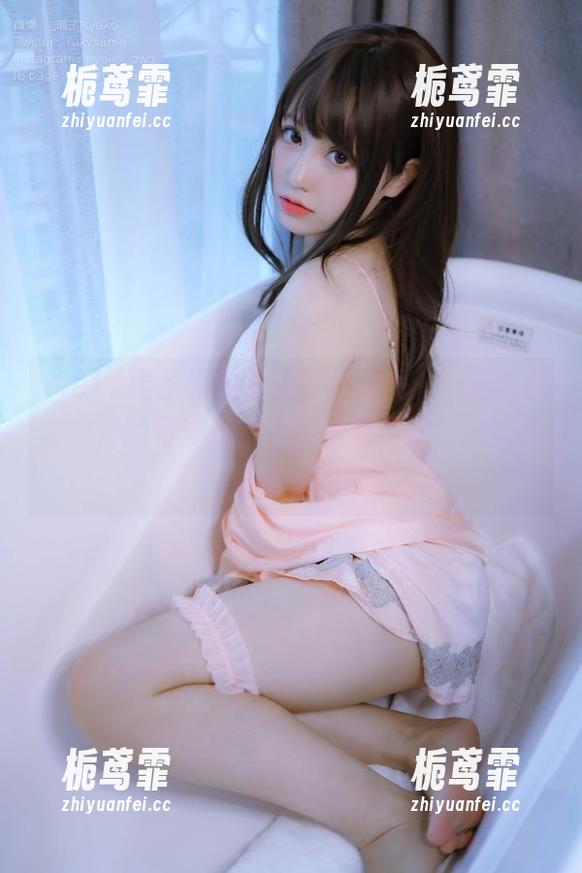 nyako喵子大魔王 nyako喵子大魔王的夏の彼女:一组随意拿来开的写真集,原图里又是那样的叛逆和洒脱!