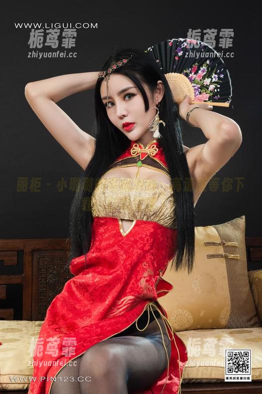 丽柜 - 小璐璐的灰丝系列：高清版等你下载，别再犹豫了！