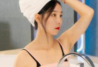 丽柜 – 白云与你的万圣节：来吧，随便拿点图片！