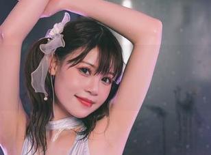 忽然觉得定制图集有种千反田鹿子的味道，像是平安带来的小惊喜。