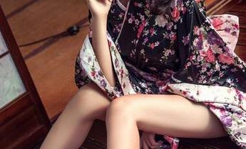 头条女神 – 信悦儿的学生服，有些想下载的冲动，免费获取吗？