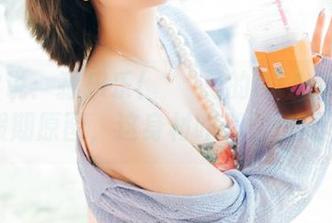 实话实说：孙乐乐(손예은)的DJAWA比基尼假期原图，这身材咋那么讨厌呢？
