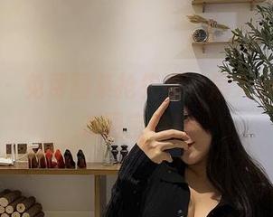 微密圈 – 免费图集抢先看，宸大小姐的朋友圈宝典！
