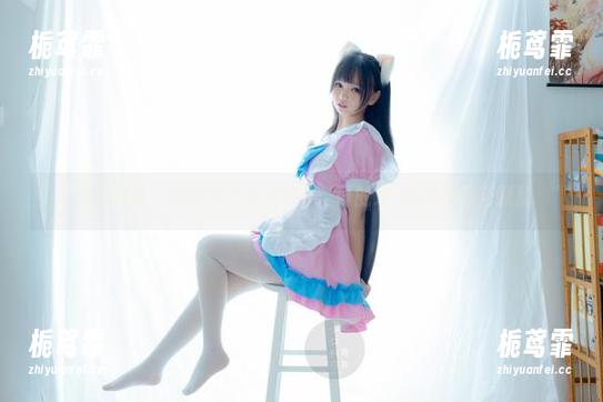 少女秩序 – 原图实在太抢镜，晞可的JK看得我眼花缭乱