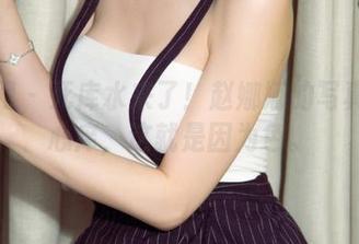 尤果网 – 死库水来了！赵娜娜的写真让人心痒，这就是因为色。