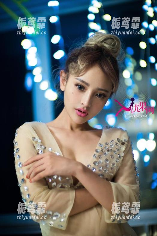 尤果网-陈柳溪 尤果网 - 陈柳溪红裙合集:这些美图,竟能让人想起某些愉快的瞬间