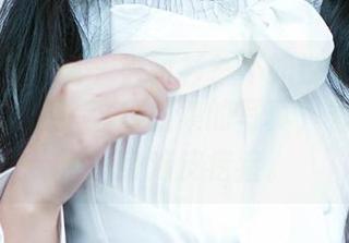 尤果网爱尤物 – 白衬衫？不如说是王翊涵的气质炸裂！这作品集的写真，看得我起了一身鸡皮疙瘩。