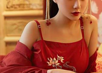 尤蜜荟 – 会长的日常：安然带来的女仆美图图包！没能拒绝的想象。