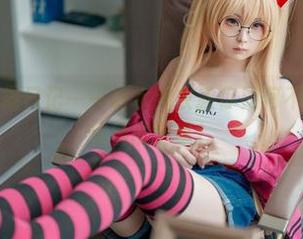 双人校服拍摄日记——幼水铃衣教你如何不让学姐抓到把柄的分享！