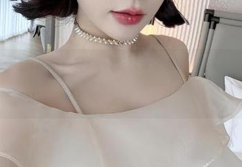 微密圈 – 女仆若即若离，徐莉芝定制的写真，噢，明白你们这一季的心思了