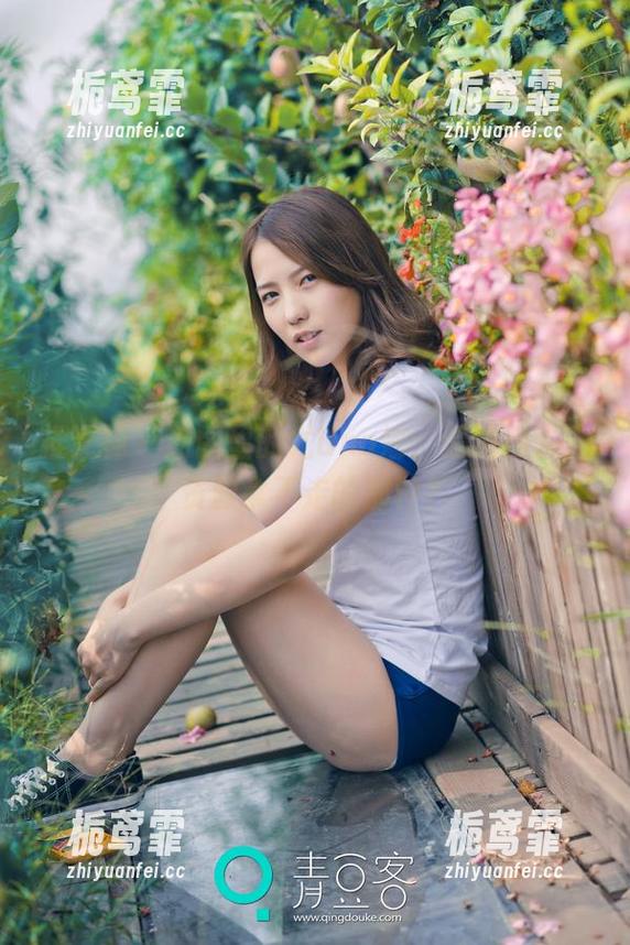 推女神-尤Una娜 推女神 - 原图里的尤Una娜:清纯归来,资源拿不走的那种?