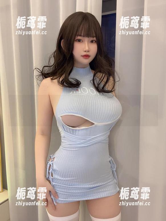 开启私房日志，是依酱吖七夕比基尼之旅的余温