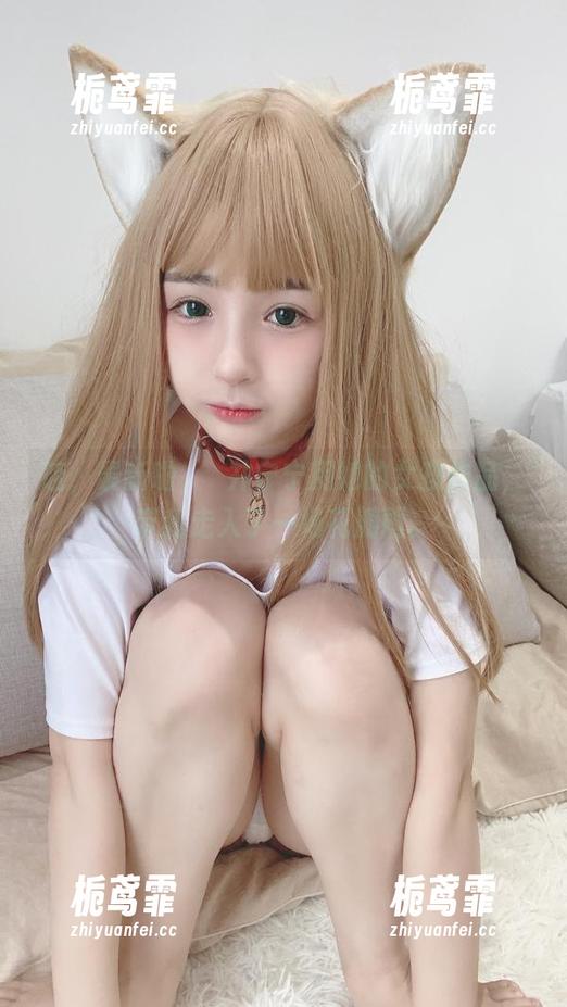 哇，最新啦，桜井宁宁用她的女孩作品，带我走入了一场花瓣雨。
