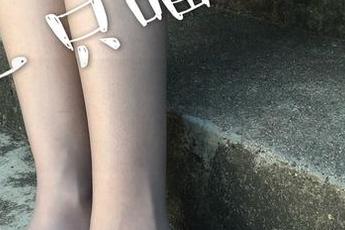 微密圈 – 美图来了！梦里一只喵又给我撩到了一波，白色吊带袜也是够了哦！