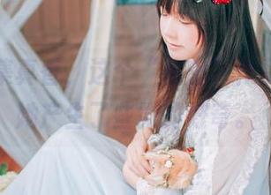 樱群合集真香，这个“秘密”作品让我对她产生了些微的好奇。