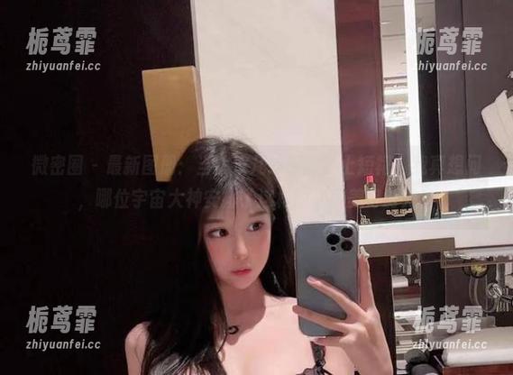 微密圈 - 最新图册：当沈汝凡超哇塞穿上短裙，我真想问，哪位宇宙大神安排了这样的一段美好时光？