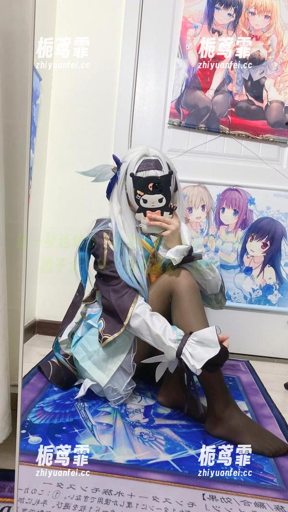 这一身连体衣，白栎Shirly完美诠释了‘胆子大’与‘精选美图’的搭配！