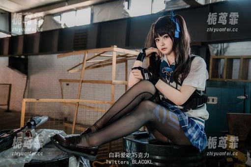 白莉爱吃巧克力 白莉爱吃巧克力的香奈乎图库,高清到让人移不开眼,真是后继乏力啊。