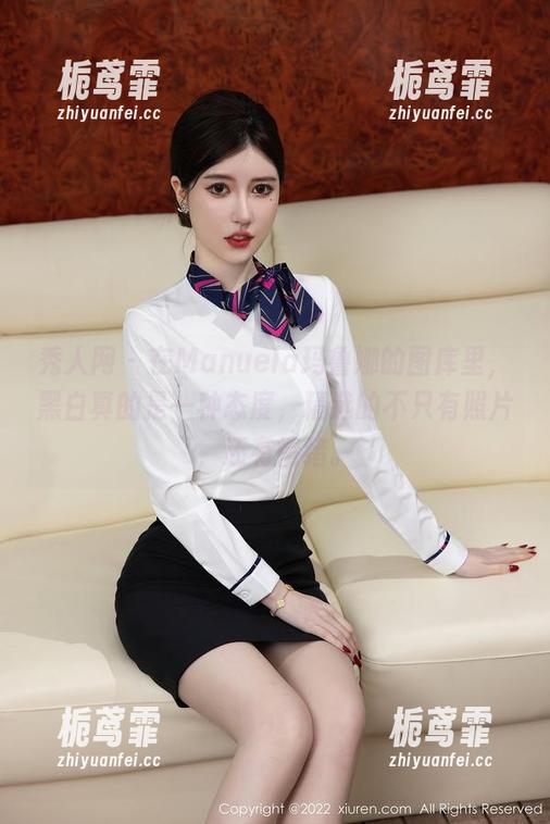 秀人网 - 在Manuela玛鲁娜的图库里，黑白真的是一种态度，精选的不只有照片，还有情绪。