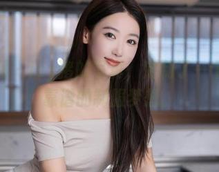 秀人网 – icy猪的写真，定制了一个不太靠谱的制服梦想。