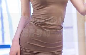 秀人网 – 周慕汐baby的私房少女，它给我的感觉像是青春的一次小小翻转。