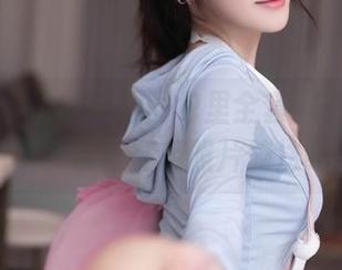 秀人网 – 她的旅拍图包里全套都有哦，小魔女奈奈正在用照片施法吗？