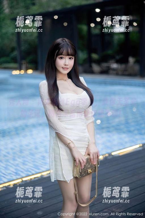 秀人网 - 向尤妮丝Egg学习，教你无圣光的圣诞，图包丰富得让你想不到！