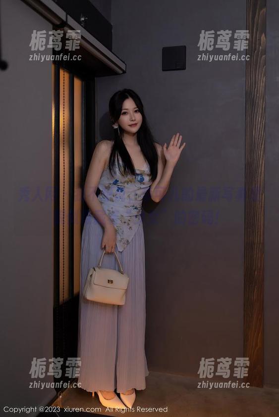 秀人网 - 我不想说，李可儿的最新写真里貌似隐藏着“少女”的密码！