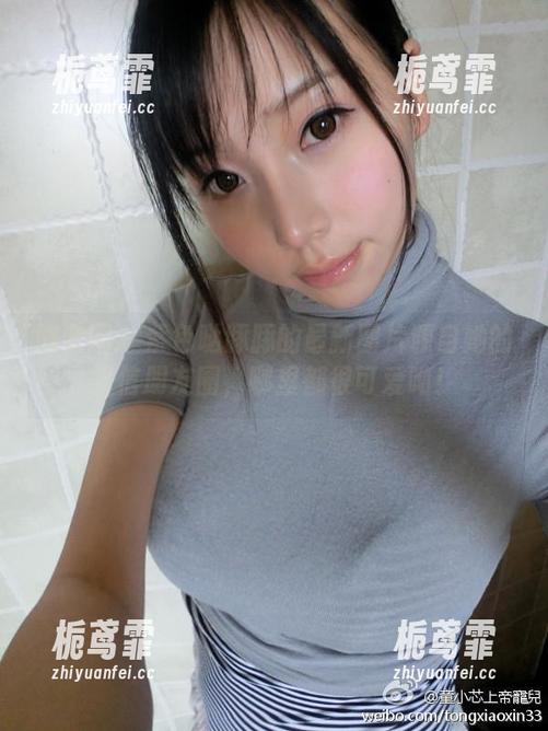 紫色哒豚豚 微密圈 - 紫色哒豚豚的最新图片源自她的微信朋友圈,哪里都很可爱呦!