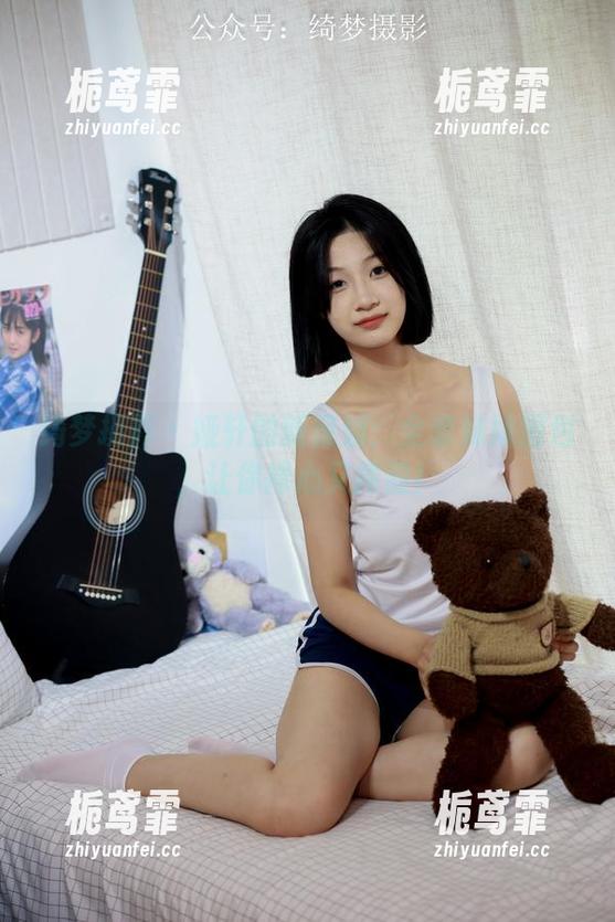 绮梦摄影-娅轩 绮梦摄影 - 娅轩的新策划:全套妹妹图包,让你捧心又捧腹!