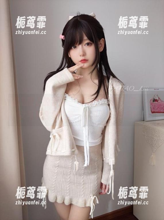 迷之呆梨 逆流而上的春风——“迷之呆梨”春日少女写真合集,来一杯拍照奇遇记吧!